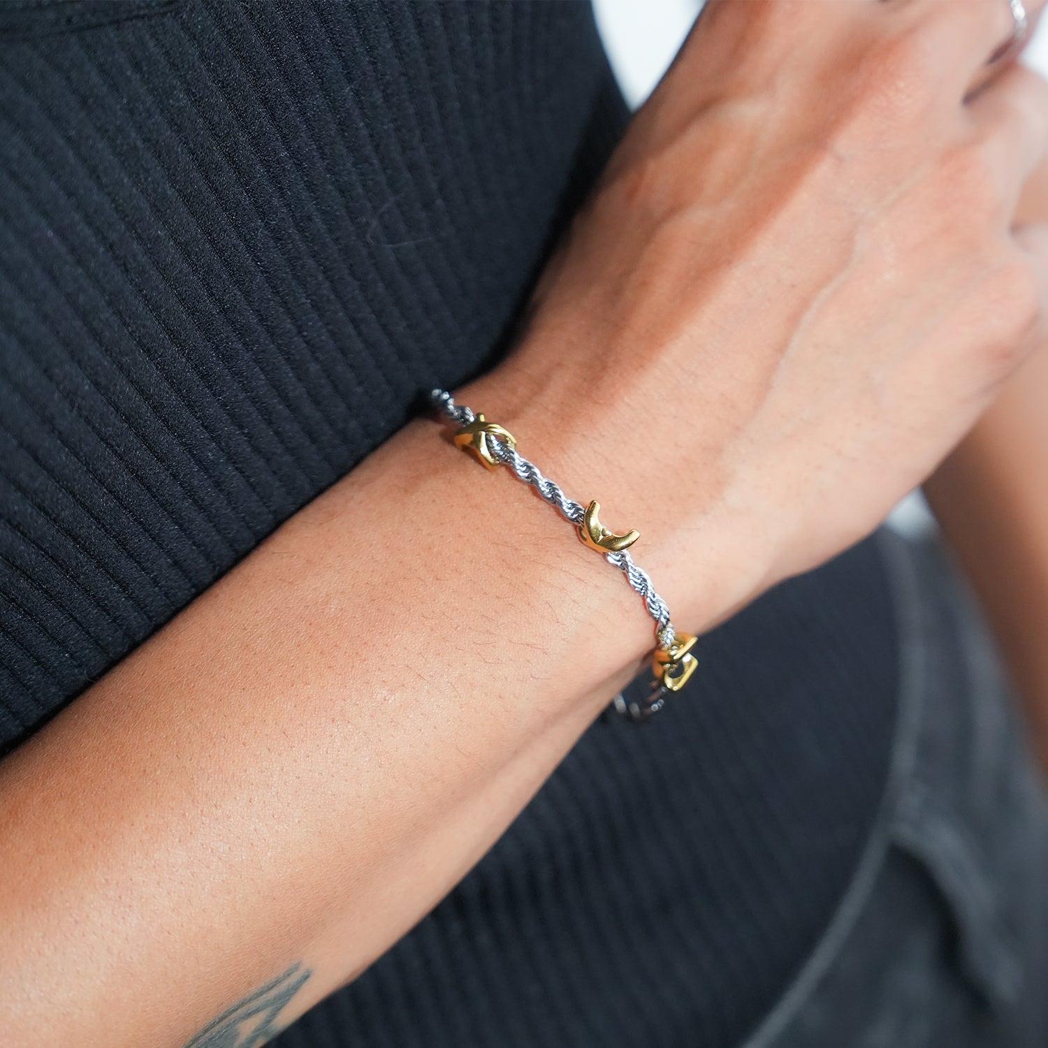 DRAGOSA Two-Tone Rope Chain Charm Bracelet